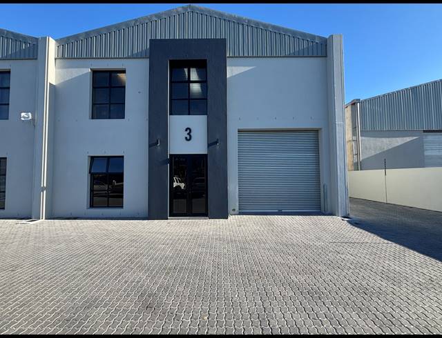 500M² WAREHOUSE TO LET IN FIRGROVE
